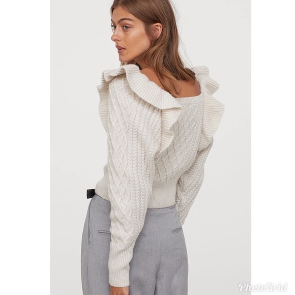H&M Flounced Cable-Knit Sweater in Light Taupe - Picture 5 of 10